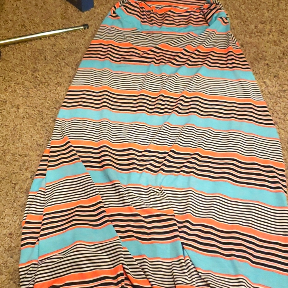 Pull on Maxi skirt